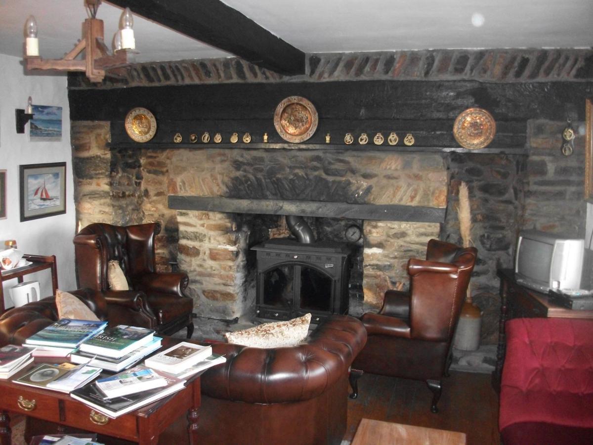 Fuchsia House Bed And Breakfast Connemara Renvyle Luaran gambar