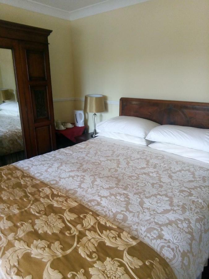 Fuchsia House Bed And Breakfast Connemara Renvyle Luaran gambar